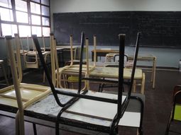 la provincia descontara los dias de paro a los docentes la provincia descontara los dias de paro a los docentes