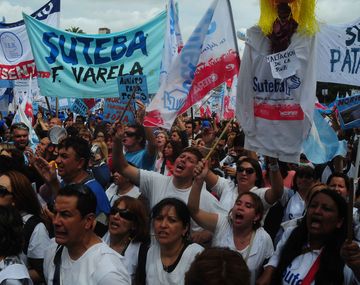 Docentes bonaerenses: La oferta nacional se acerca a nuestro pedido