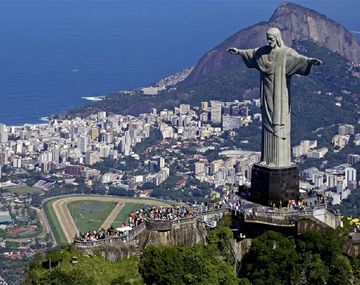 Denuncia que le clonaron la tarjeta en Brasil