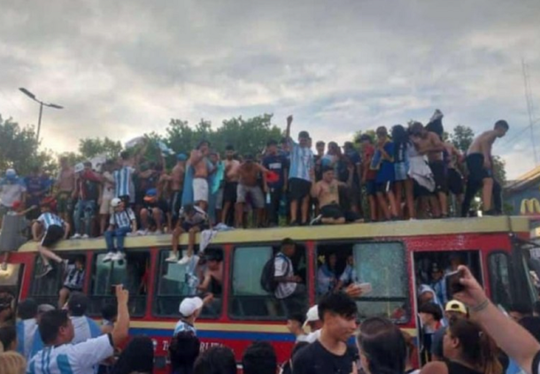 Paro de colectivos en el día de la final entre Argentina y Francia: dónde y por qué