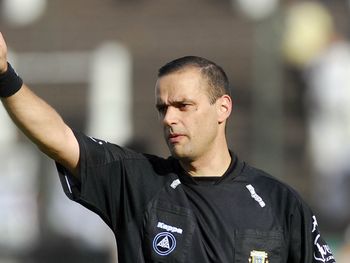 Abal será el árbitro del clásico de Avellaneda