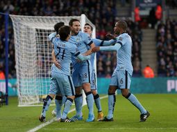 manchester city gano con lo justo y no le pierde pisada al chelsea manchester city gano con lo justo y no le pierde pisada al chelsea