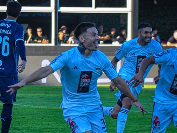 Riestra sorprendió ganando su primer partido en el Apertura y complicó a Independiente