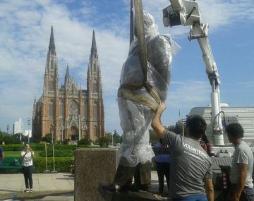 Monumento a Raúl Alfonsín