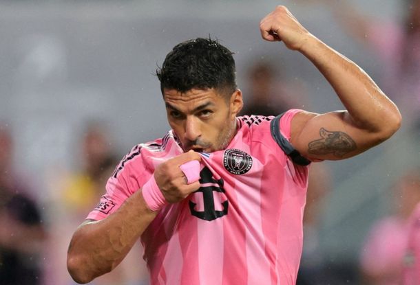 Luis Suárez elogió a Lionel Messi tras su doblete en la MLS: Es admirable