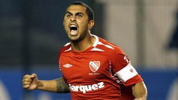 el rolfi montenegro llegaria a jugar la finalisima con quilmes el rolfi montenegro llegaria a jugar la finalisima con quilmes