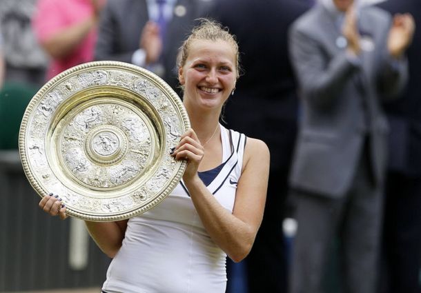 Petra Kvitova, doble campeona de Wimbledon, fue apuñalada en su casa