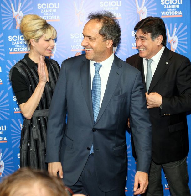 Scioli y Zannini inician su campaña con una cena con menú criollo