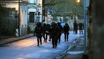 alerta maxima en la region donde estarian los sospechosos alerta maxima en la region donde estarian los sospechosos