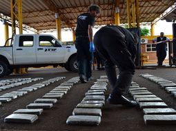 afip evito en misiones un contrabando de 210 kilos de marihuana en misiones afip evito en misiones un contrabando de 210 kilos de marihuana en misiones