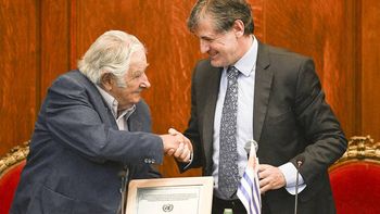 José Mujica recibió un reconocimiento por parte de la ONU. (Foto: AFP) José Mujica recibió un reconocimiento por parte de la ONU. (Foto: AFP)