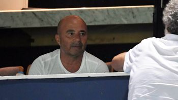 Jorge Sampaoli en la cancha de Racing Jorge Sampaoli en la cancha de Racing