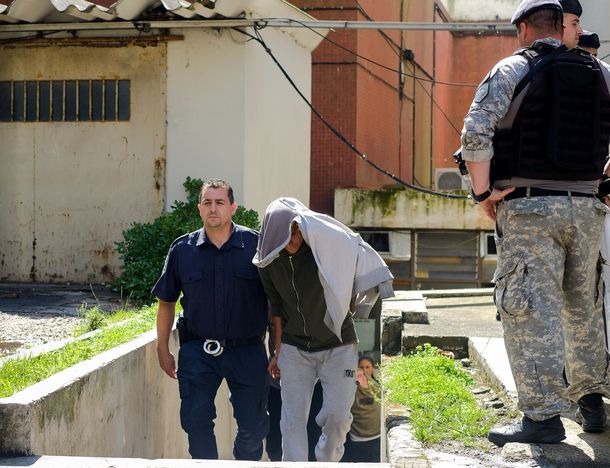 Declararon los acusados de violar a una chica de 14 años en Miramar y seguirán detenidos