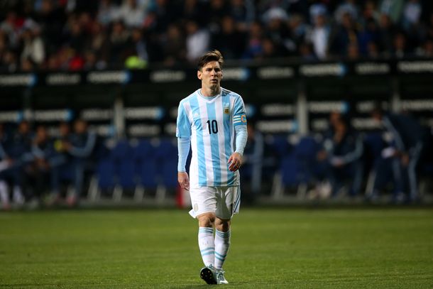 Messi tendrá que ir a juicio por evasión a días de la Copa América