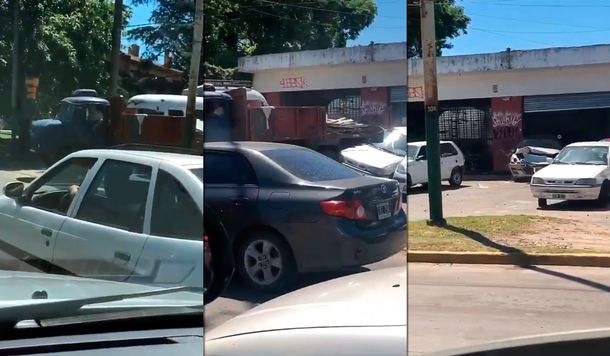 Burzaco: un camión chocó tres autos en una concesionaria y escapó