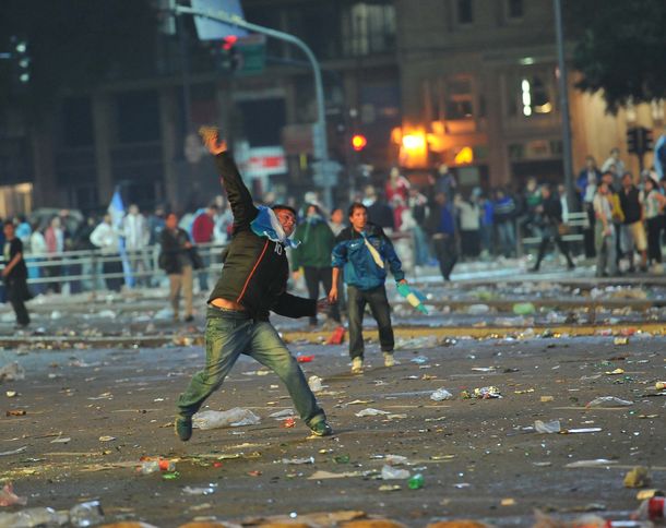 Sólo quedan 12 detenidos por los incidentes en el Obelisco