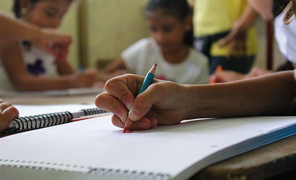 ¿Cuáles son los problemas de dejar de escribir con papel y lápiz?