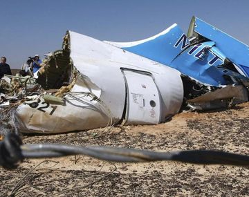 EE.UU. e Inglaterra abonan la hipótesis de un atentado en el avión ruso