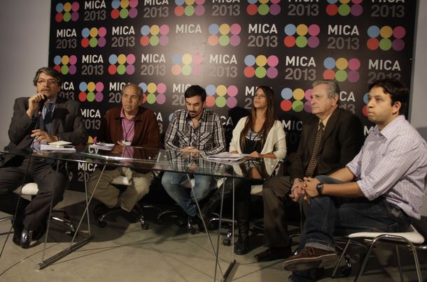 Taringa! y la Cámara del Libro firman acuerdo antipiratería