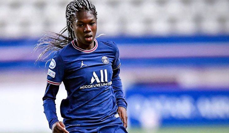 Una jugadora de PSG detenida por el ataque a una compañera