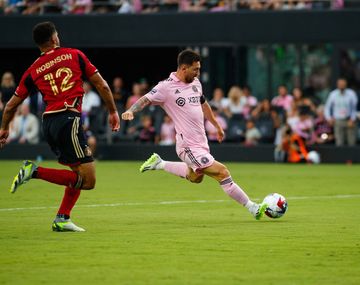 Video: así fue el doblete de Lionel Messi para el 2-0 de Inter Miami