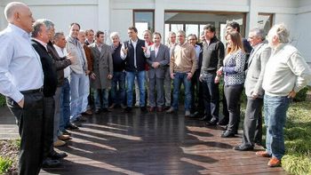 massa reunio a su tropa y pidio redoblar esfuerzos massa reunio a su tropa y pidio redoblar esfuerzos