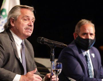 Alberto Fernández a la oposición: Ahora me piden que consiga la segunda dosis del veneno