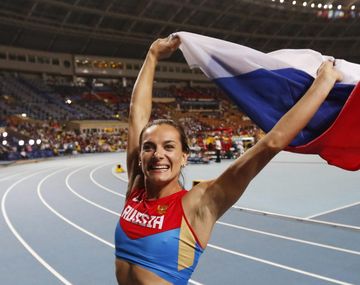Isinbayeva anunció su retiro del atletismo