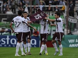 lanus homenajeo a barisone en la goleada sobre chicago por copa argentina lanus homenajeo a barisone en la goleada sobre chicago por copa argentina