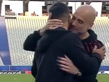 El insólito cruce de Pep Guardiola con el Kun Agüero: Te llevás..