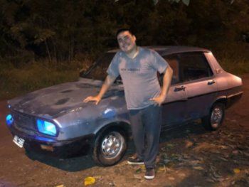 Se compró un Renault 12 con el esfuerzo de su trabajo y como es peronista los trolls libertarios de Twitter se mofaron y basurearon