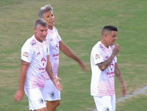 Video: gol de Palermo con asistencia de DAlessandro en el Juego de las Estrellas