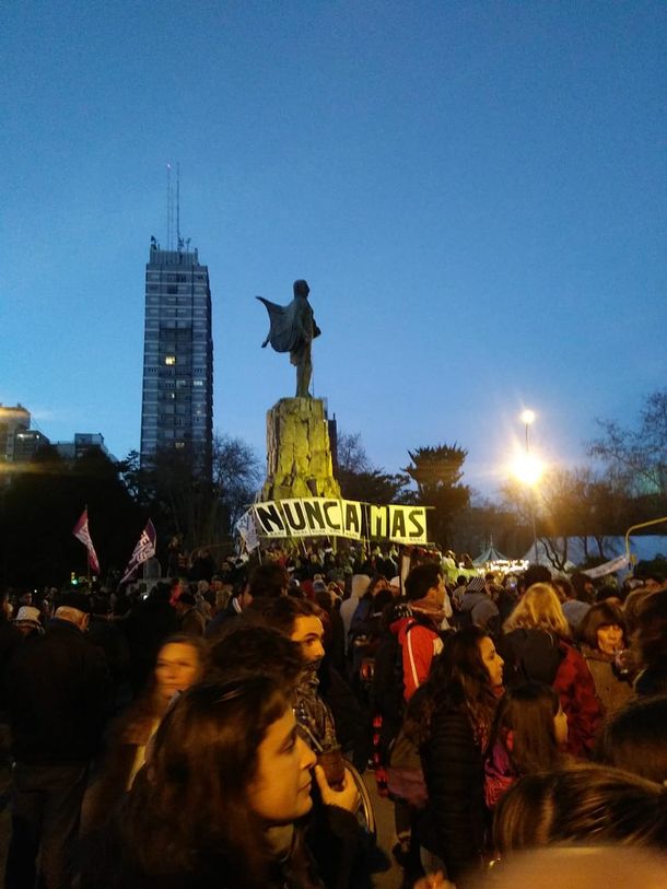 Marcha contra las Fuerzas Armadas en seguridad interna - Crédito: @abuelasdifusion