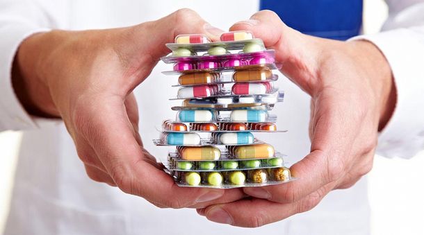 El Gobierno pidió bajar y congelar los precios de los medicamentos