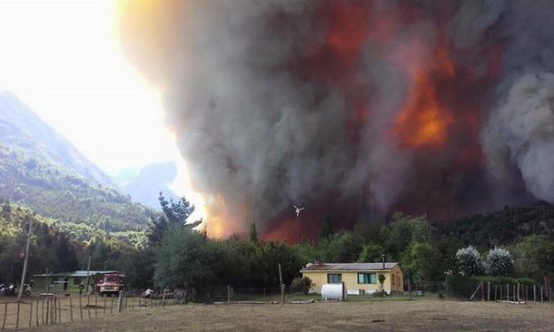 El fuego no da tregua y ya consumió 1.350 hectáreas en Chubut