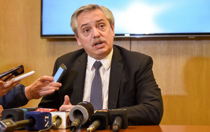 Alberto, tras la salida de Dujovne: Le planteé a Macri que empiece a negociar con el FMI