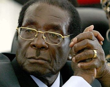 A Zimbabwe no le queda plata ni para comprar un televisor