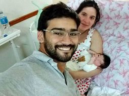 Matías Ronzano junto su mujer y su pequeña hija Matías Ronzano junto su mujer y su pequeña hija