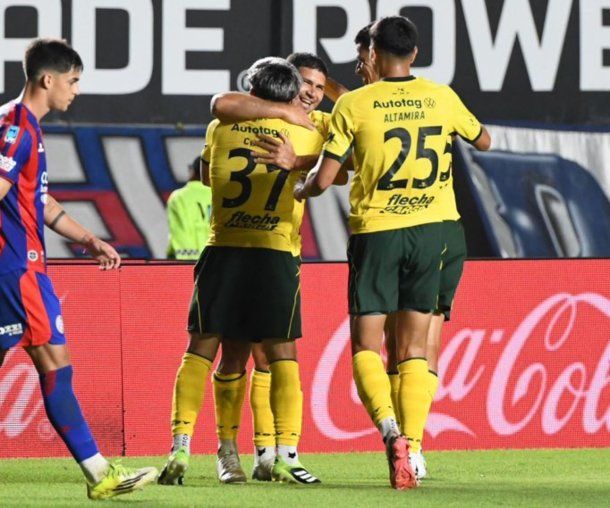 En un partidazo, Defensa y Justicia goleó 5-2 a San Lorenzo en el Gasómetro