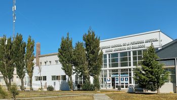 La Unidad Académica Río Gallegos de la Universidad Nacional de la Patagonia Austral. La Unidad Académica Río Gallegos de la Universidad Nacional de la Patagonia Austral.