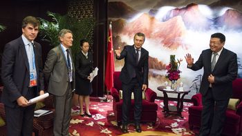 Macri con Liu Quitao de China Communications Construction Company Macri con Liu Quitao de China Communications Construction Company