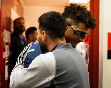 La reacción de Mahomes al enterarse de que Messi estará en el Super Bowl