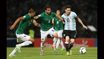 insolito: el dt de bolivia hizo una convocatoria... ¡de casi 100 jugadores! insolito: el dt de bolivia hizo una convocatoria... ¡de casi 100 jugadores!