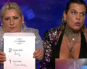 Inédita nominación en GH: Petrona votó a Sandra con ella al lado