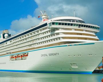 Una mujer vive hace 7 años en un crucero