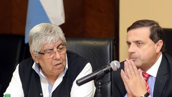 moyano: es mas importante pagarle a los jubilados que al club de paris moyano: es mas importante pagarle a los jubilados que al club de paris