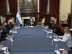 Hubo acuerdo para continuar con la modalidad mixta en Diputados