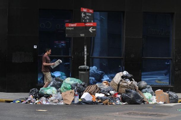 Capital Federal amaneció tapada de basura por un conflicto en CEAMSE