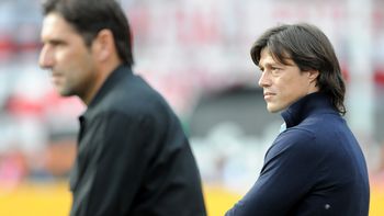 matias almeyda, en la cuerda floja, suspendio la conferencia matias almeyda, en la cuerda floja, suspendio la conferencia