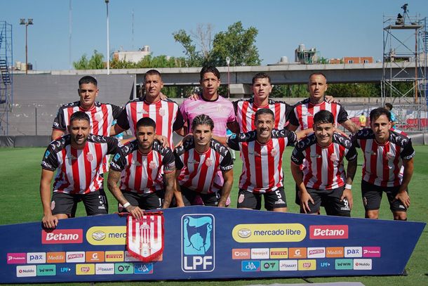 Barracas Central vs. Atlético Tucumán, por el Torneo Apertura: goles, resultado en vivo y minuto a minuto
